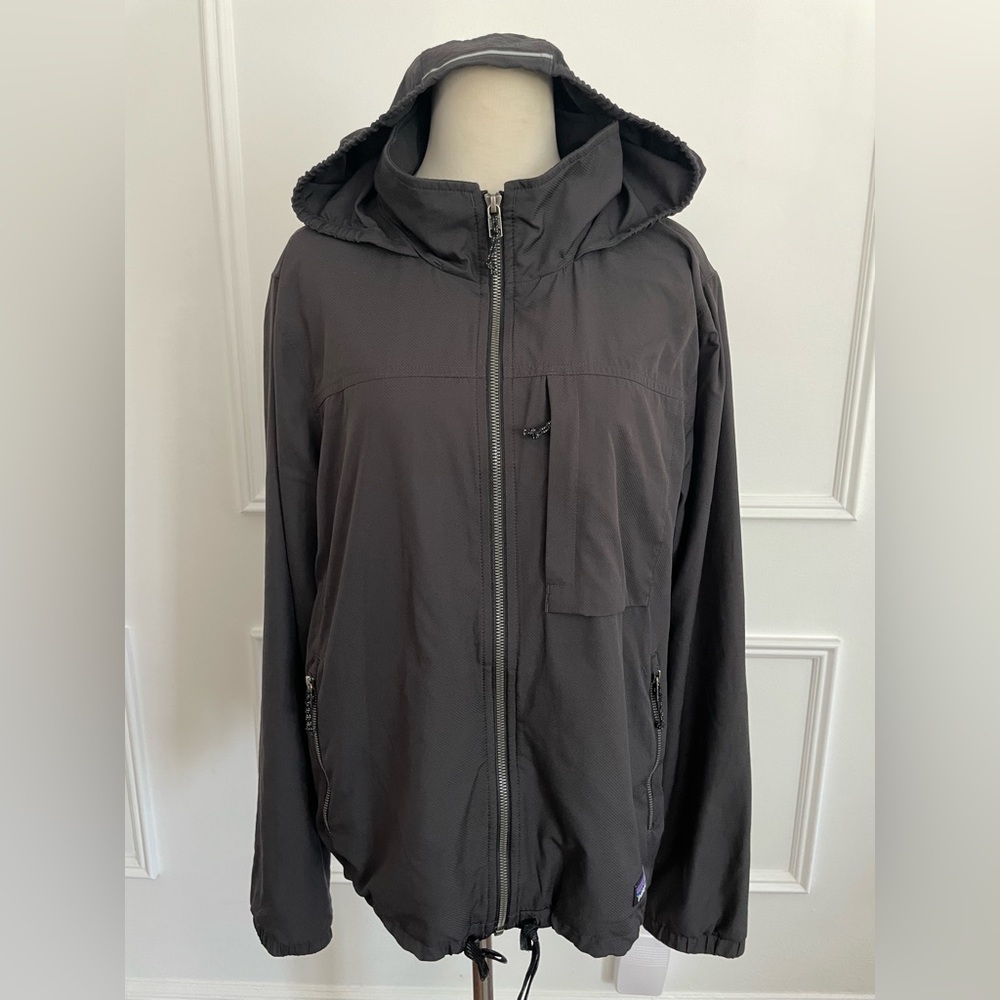 Patagonia Women’s Black Full-Zip Hooded Softshell Jacket - Size L